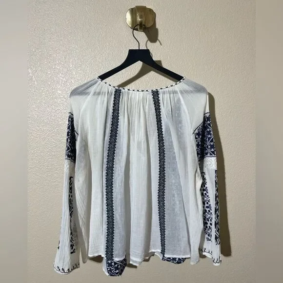 Sold  - Picture 2 of 6